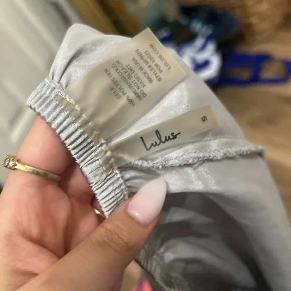 Lulus silver ruffle coquette sleeping shorts size small - Picture 2 of 2